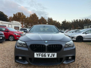 2016 BMW 5 Series 2.0 520d M Sport Auto Euro 6 (s/s) 4dr in Grey — image 4