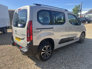 2020 Citroen Berlingo Wheelchair Accessible Vehicle Wav 1.5 Bluehdi Flair in Beige — image 3
