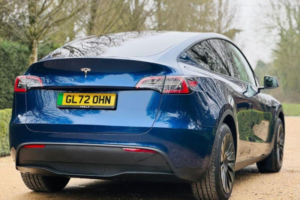 2022 Tesla Model Y Auto Rwd 5dr in Blue — image 3