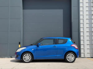 2010 Suzuki Swift 1.2 Sz3 Euro 5 3dr in Blue — image 4
