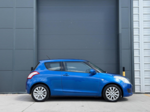 2010 Suzuki Swift 1.2 Sz3 Euro 5 3dr in Blue — image 5