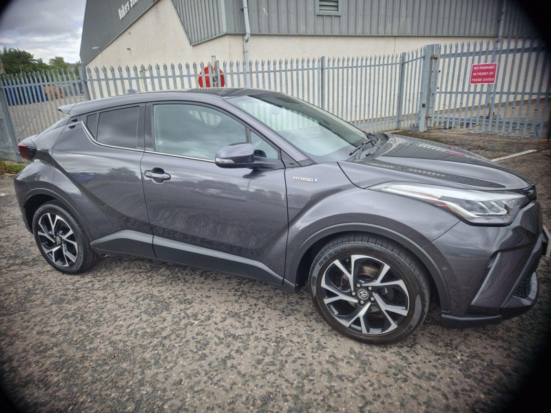 2021 Toyota C-Hr 1.8 Vvt-H Design in Grey — image 1