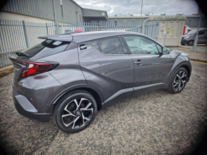 2021 Toyota C-Hr 1.8 Vvt-H Design in Grey — image 2