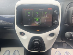 2017 Peugeot 108 1.2 Puretech Collection in White — image 2