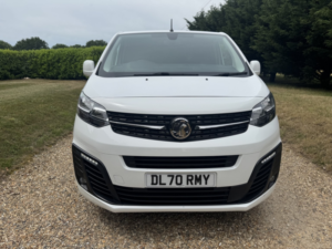 2020 Vauxhall Vivaro 1.5 Turbo D 2700 Sportive in White — image 2