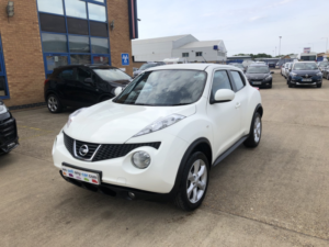 2012 Nissan Juke 1.6 Acenta in White — image 5