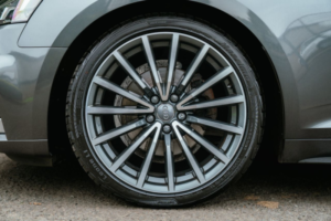 2019 Audi A5 2.0 Tfsi 40 S Line Coupe 2dr Petrol S Tronic Euro 6 (s/s) (190 Ps) in Grey — image 3