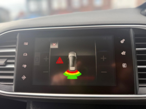 2015 Peugeot 308 Sw 1.6 Bluehdi Active Euro 6 (s/s) 5dr in Red — image 4