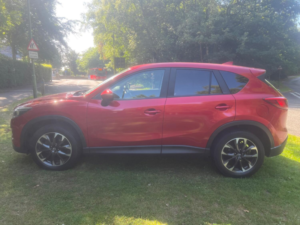 2015 Mazda Cx-5 2.2 Skyactiv-D Sport Nav in Red — image 5