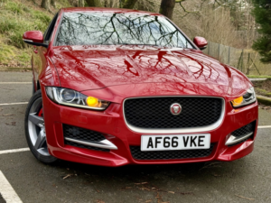 2016 Jaguar Xe 2.0 Gtdi*r-Sport 240*cam-Meridian-Xenon-Fsh-Nav-Dab-Ulez**outstanding Marque Bigspec** in Red — image 3