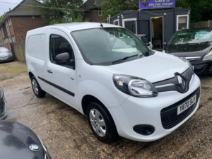 2021 Renault Kangoo Ze Ml20 33kwh Business+ Auto Mwb 4dr (i) in White — image 3