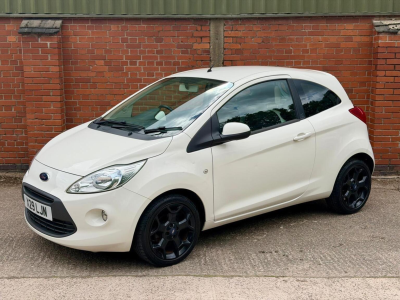 2015 Ford Ka 1.2 Zetec White Edition Euro 6 (s/s) 3dr in White — image 1