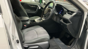 2019 Toyota Rav4 2.5 Vvt-H Design CVT 4WD Euro 6 (s/s) 5dr in White — image 4