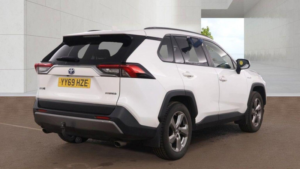 2019 Toyota Rav4 2.5 Vvt-H Design CVT 4WD Euro 6 (s/s) 5dr in White — image 6