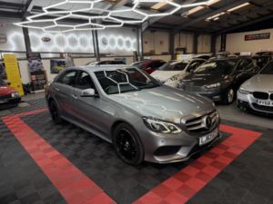 2013 Mercedes-Benz E Class 3.0 E350 V6 Bluetec Amg Sport in Silver — image 2
