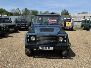 1993 Land Rover Defender 90 2.5 200tdi*nice Refurb*solid Example*great Value in Blue — image 2