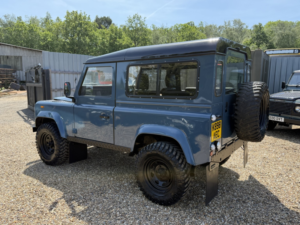 1993 Land Rover Defender 90 2.5 200tdi*nice Refurb*solid Example*great Value in Blue — image 4