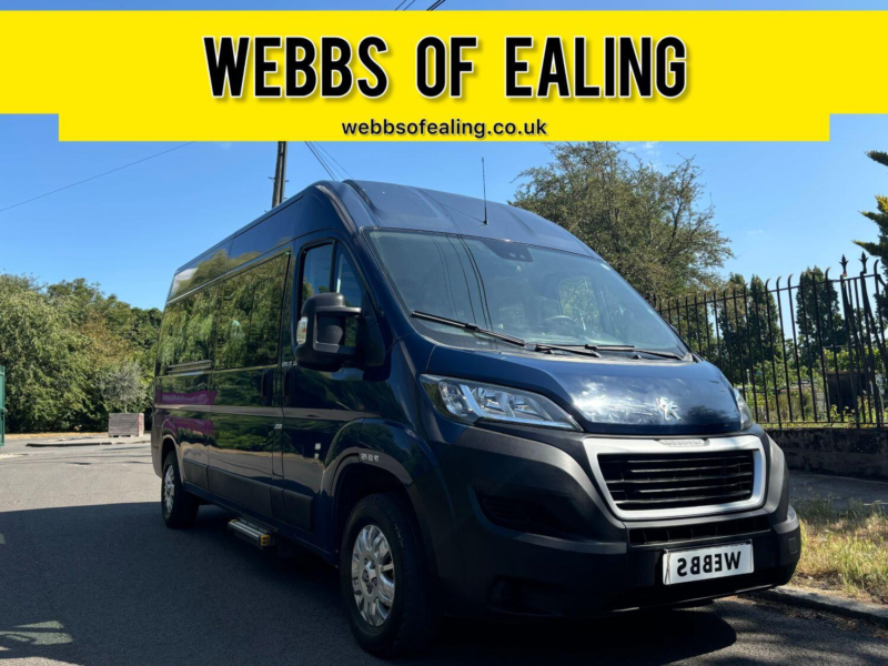 2019 Peugeot Boxer 2.0 Bluehdi 335 in Blue — image 1