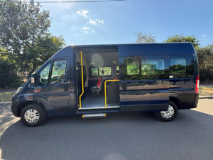 2019 Peugeot Boxer 2.0 Bluehdi 335 in Blue — image 3