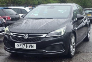 2017 Vauxhall Astra 1.6 Cdti Ecotec Blueinjection Sri Vx Line Nav Euro 6 5dr in Black — image 4