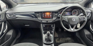 2017 Vauxhall Astra 1.6 Cdti Ecotec Blueinjection Sri Vx Line Nav Euro 6 5dr in Black — image 5