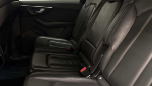2020 Audi Q7 3.0 Tfsi V6 55 Black Edition SUV 5dr Petrol Tiptronic Quattro Euro 6 (s/s) (340 Ps) in Black — image 6