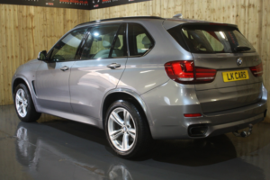 2015 BMW X5 3.0 X5 M50d in Grey — image 4