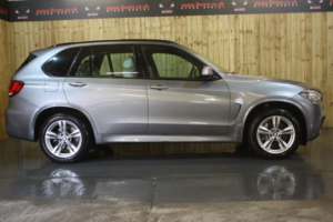 2015 BMW X5 3.0 X5 M50d in Grey — image 6