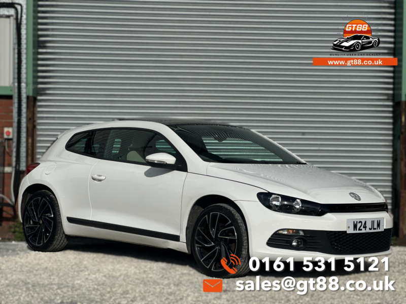 2011 Volkswagen Scirocco 2.0 Tdi Bluemotion Tech Gt Auto DSG in White — image 1