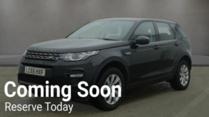 2015 Land Rover Discovery Sport 2.0 Td4 Se Tech Auto 4WD Euro 6 (s/s) 5dr in Black — image 2