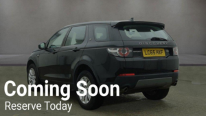 2015 Land Rover Discovery Sport 2.0 Td4 Se Tech Auto 4WD Euro 6 (s/s) 5dr in Black — image 3