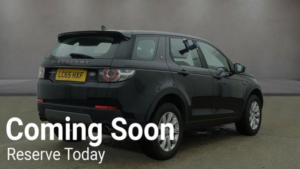 2015 Land Rover Discovery Sport 2.0 Td4 Se Tech Auto 4WD Euro 6 (s/s) 5dr in Black — image 4