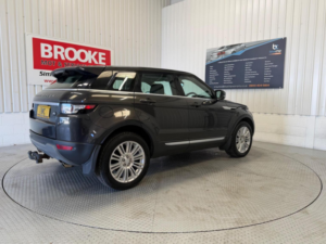 2012 Land Rover Range Rover Evoque 2.2 Sd4 Prestige Auto 4WD Euro 5 5dr in Brown — image 4