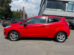 2013 Ford Fiesta 1.25 Zetec Euro 5 3dr in Red — image 6