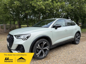 2020 Audi Q3 1.5 Tfsi Cod 35 Edition 1 Sportback Euro 6 (s/s) 5dr in Silver — image 5