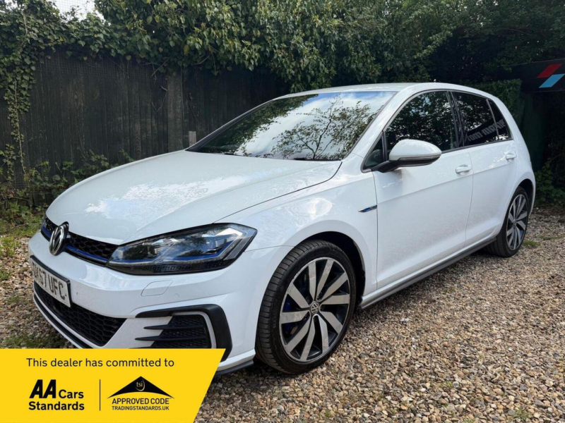 2017 Volkswagen Golf 1.4 Tsi 8.7kwh Gte Advance DSG Euro 6 (s/s) 5dr in White — image 1