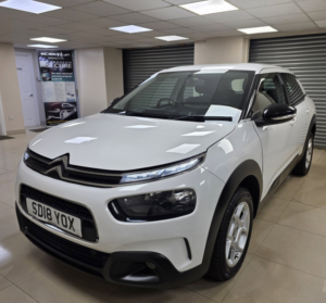 2018 Citroen C4 Cactus 1.2 Puretech Feel Hatchback 5dr Petrol Manual Euro 6 (s/s) (110 Ps) in Multicolour — image 2