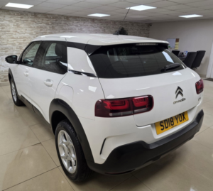 2018 Citroen C4 Cactus 1.2 Puretech Feel Hatchback 5dr Petrol Manual Euro 6 (s/s) (110 Ps) in Multicolour — image 4