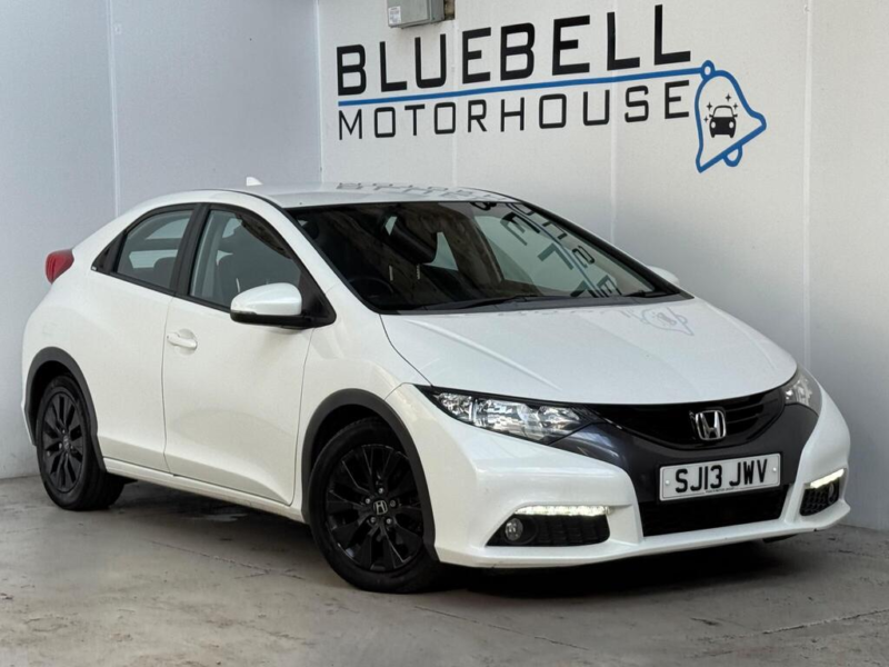 2013 Honda Civic 1.8 I-Vtec Es Euro 5 (s/s) 5dr in White — image 1