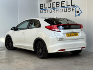 2013 Honda Civic 1.8 I-Vtec Es Euro 5 (s/s) 5dr in White — image 4