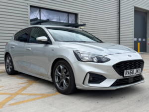 2019 Ford Focus 1.0t Ecoboost St-Line Euro 6 (s/s) 5dr in Silver — image 5