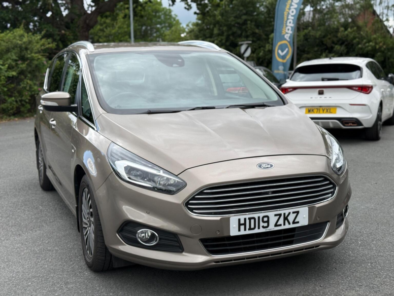 2019 Ford S-Max 2.0 Ecoblue Titanium Auto Euro 6 (s/s) 5dr in Silver — image 1