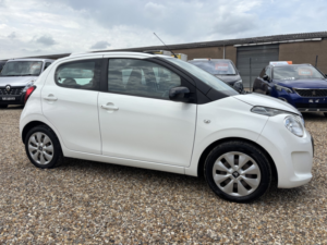 2015 Citroen C1 1.0 Vti Feel Airscape in White — image 2
