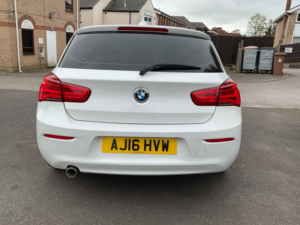 2016 BMW 1 Series 2.0 118d Se 3-Door Automatic in White — image 5