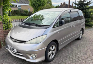2010 Toyota Estima Aeras G