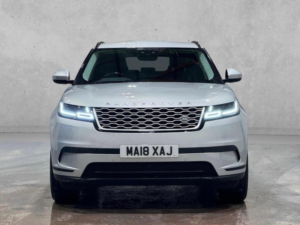 2018 Land Rover Range Rover Velar 2.0 D240 Se Auto 4WD Euro 6 (s/s) 5dr in Silver — image 2