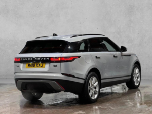 2018 Land Rover Range Rover Velar 2.0 D240 Se Auto 4WD Euro 6 (s/s) 5dr in Silver — image 5