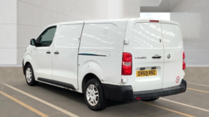 2019 Vauxhall Vivaro 1.5 Turbo D 2900 Dynamic in White — image 4