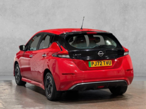 2022 Nissan Leaf 39kwh Acenta Auto 5dr in Red — image 4