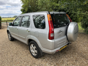 2004 Honda Cr-V 2.0 I-Vtec Executive in Silver — image 3